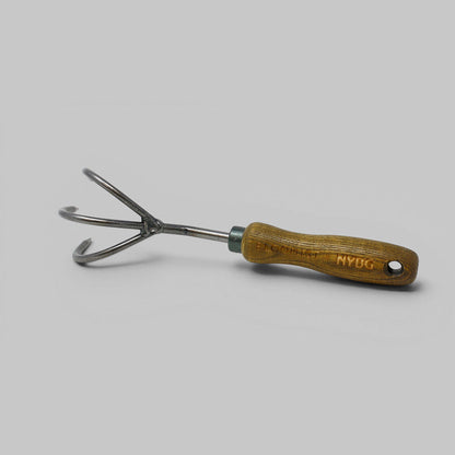 The Garden Essentials Tool Set (Root Trowel, Cultivator, Trowel)