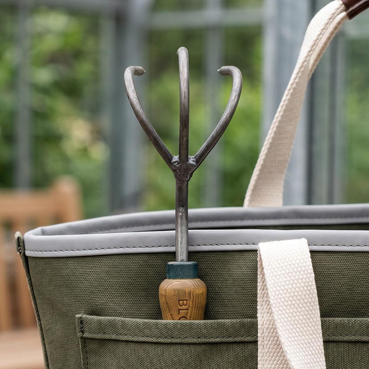 The Garden Essentials Tool Set (Root Trowel, Cultivator, Trowel)