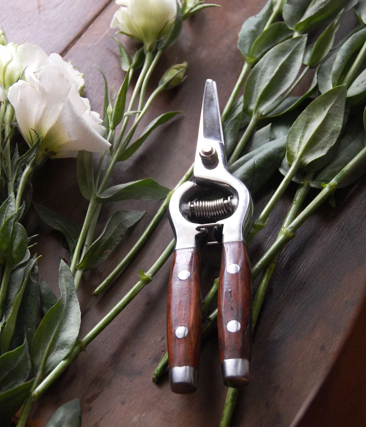 Redwood Handle Floral Shears